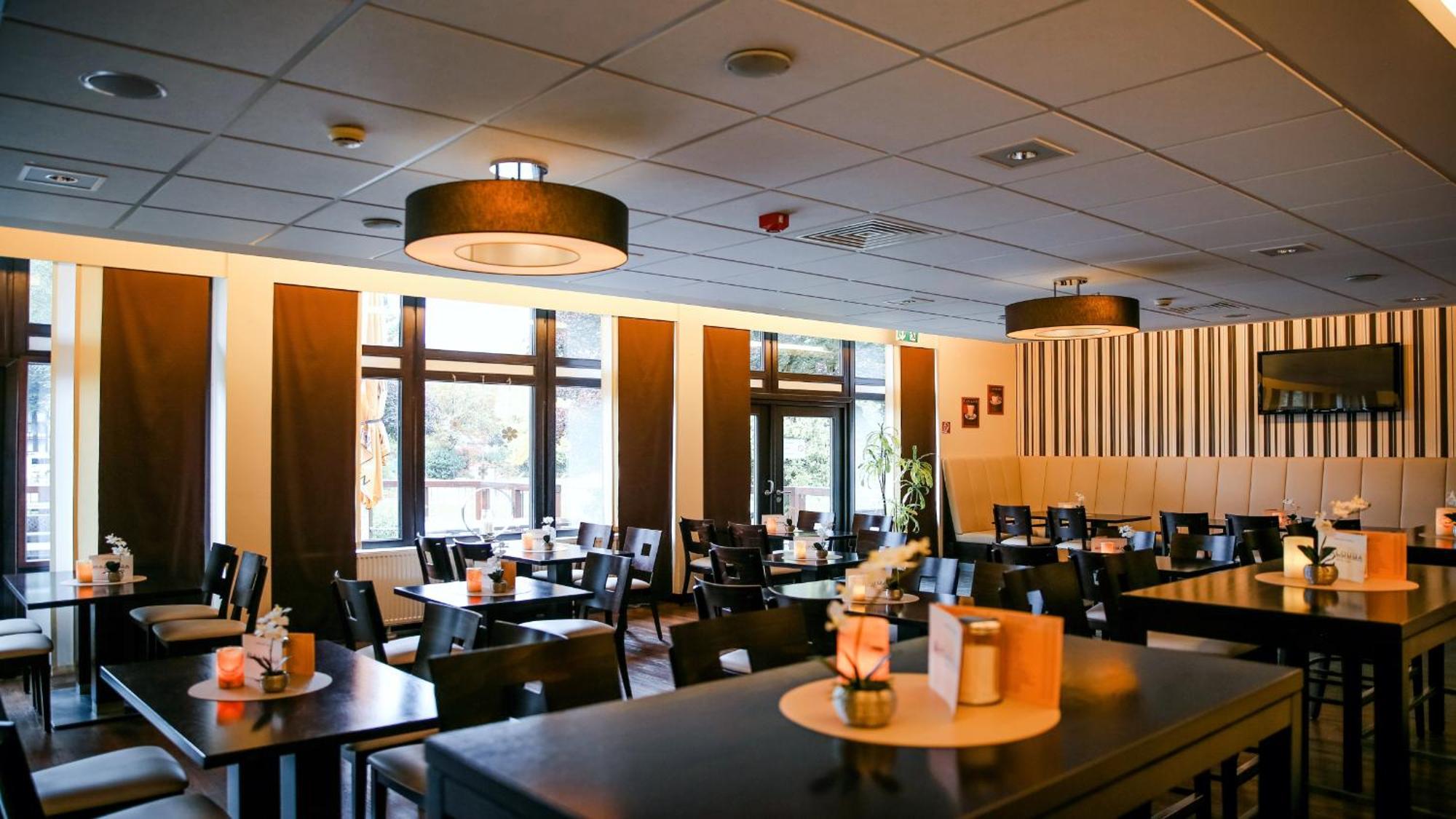 Parkhotel Олсберг Екстериор снимка